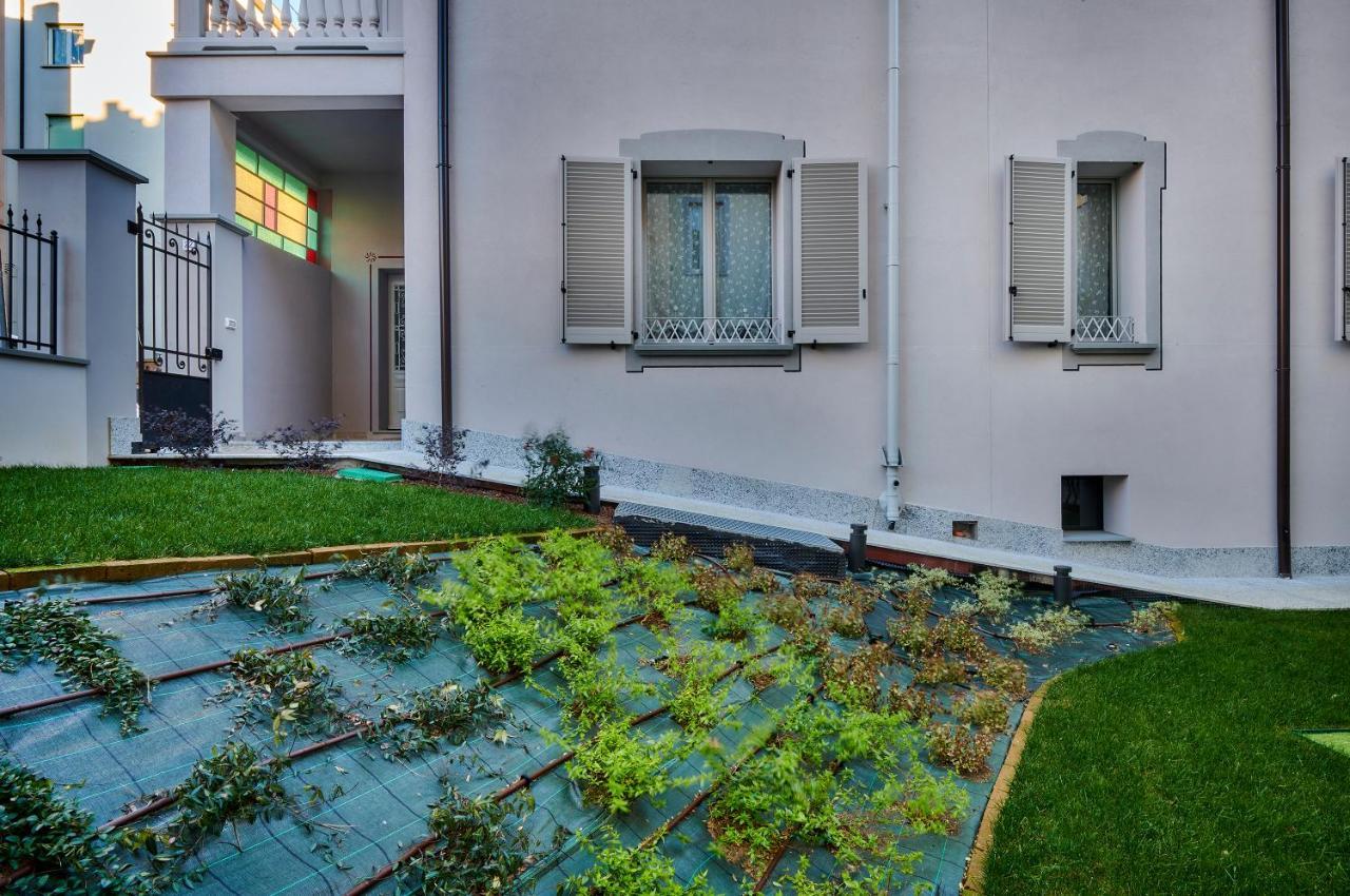 Lecco Lake Apartments Villa Liberty Exterior foto